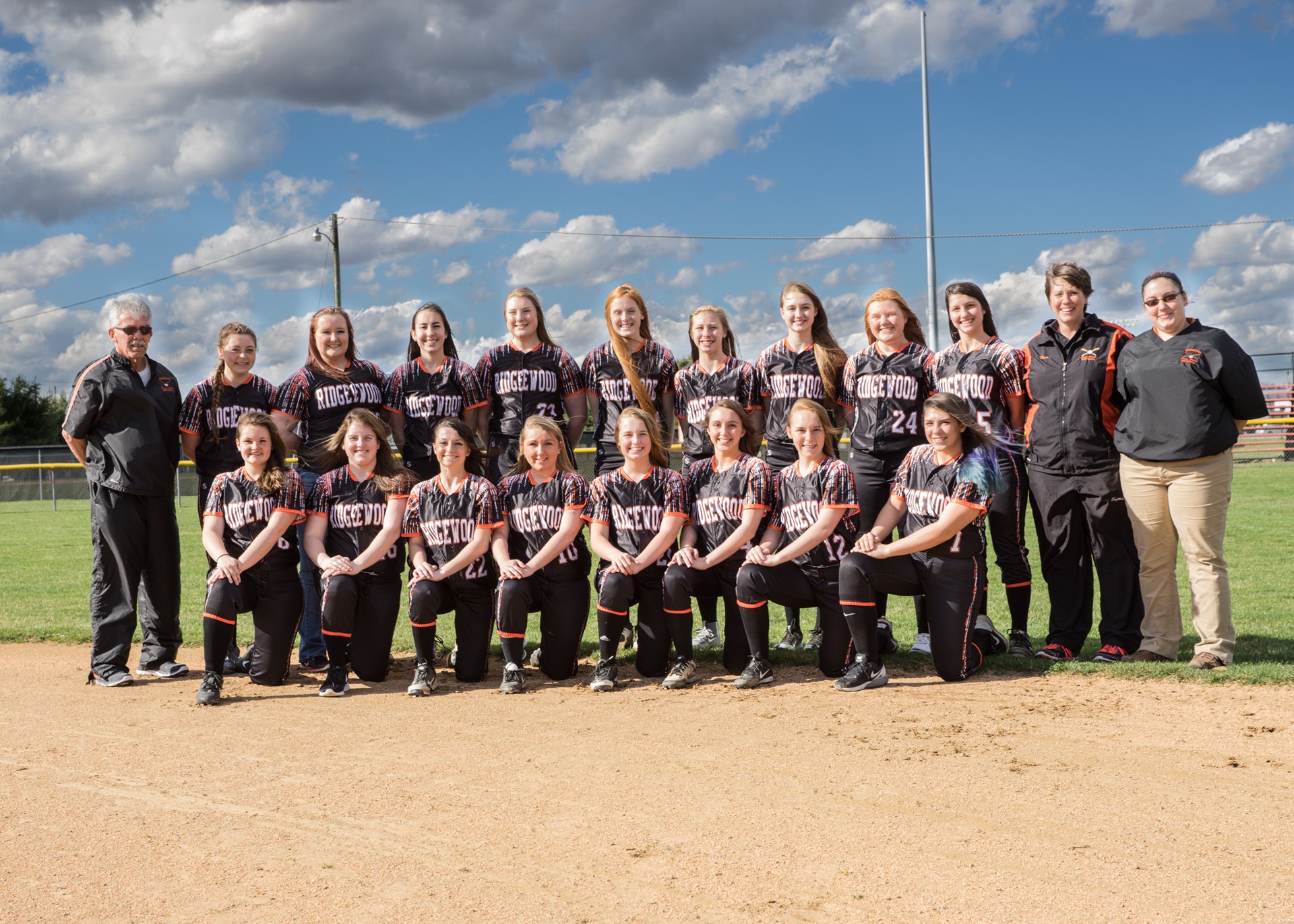 2016 Varsity Softball Team