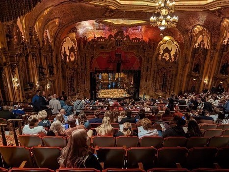 High School students visiting Ohio Theater for a performance.